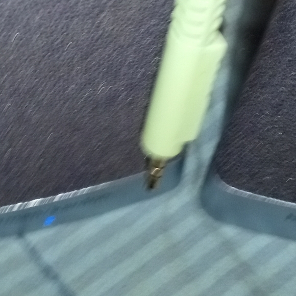 Harmon/pardon computer speakers with aux to hook to phone - Picture 4 of 5